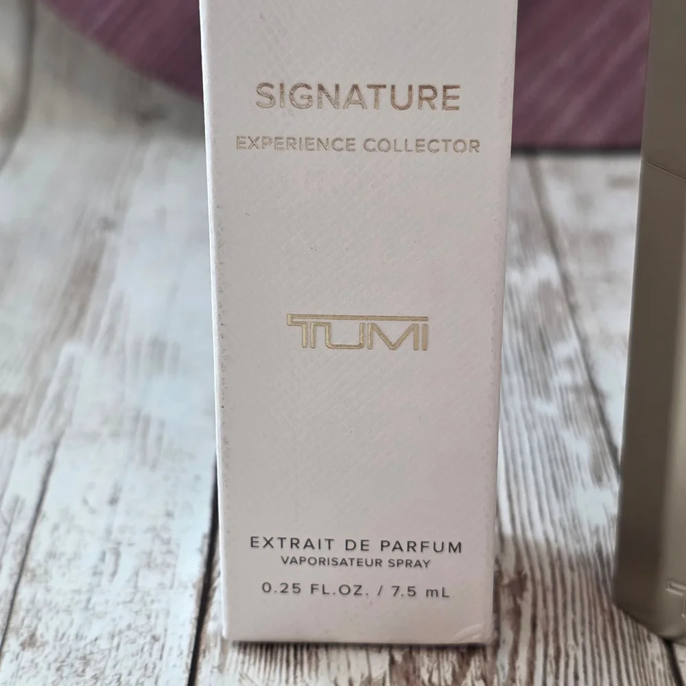 TUMI Signature Experience Collector 0.25 fl oz